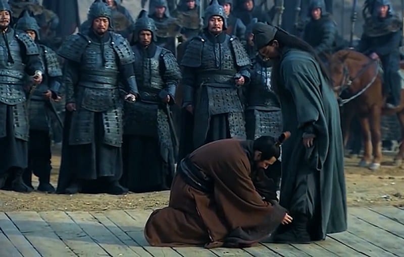 Vân Trường vốn thờ nhà Hán, thì sao còn nói “hàng Hán”?